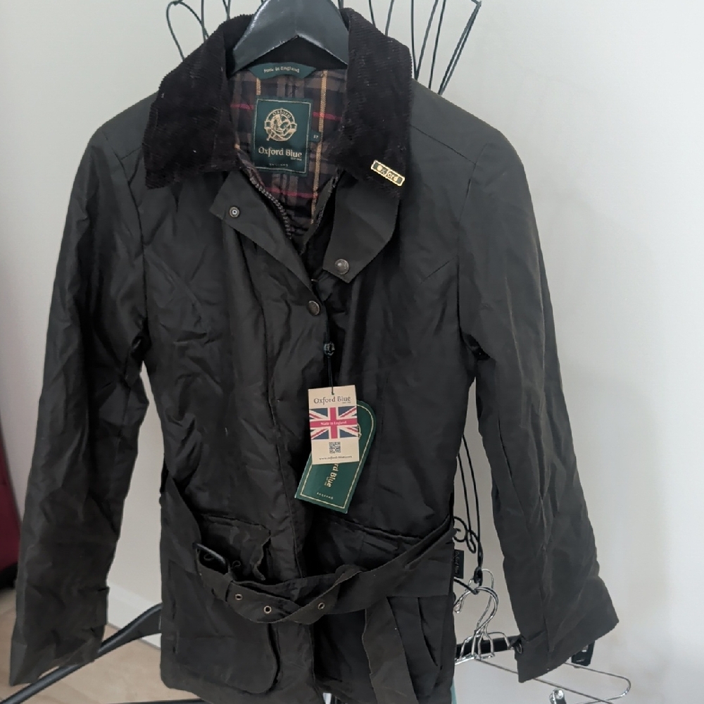 Nwt Women's English Jacket